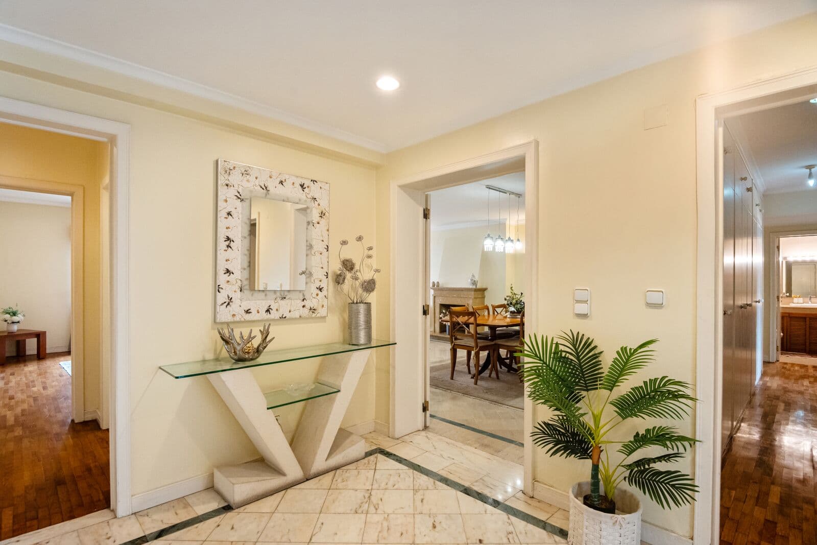 Apartamento T4 com vista, Laranjeiras, Lisboa - Imagem 15