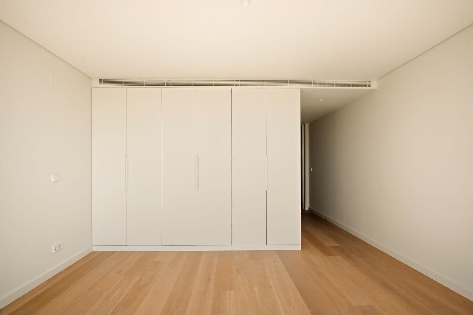 T4+1 em piso alto no Infinity, Lisboa - Imagem 12