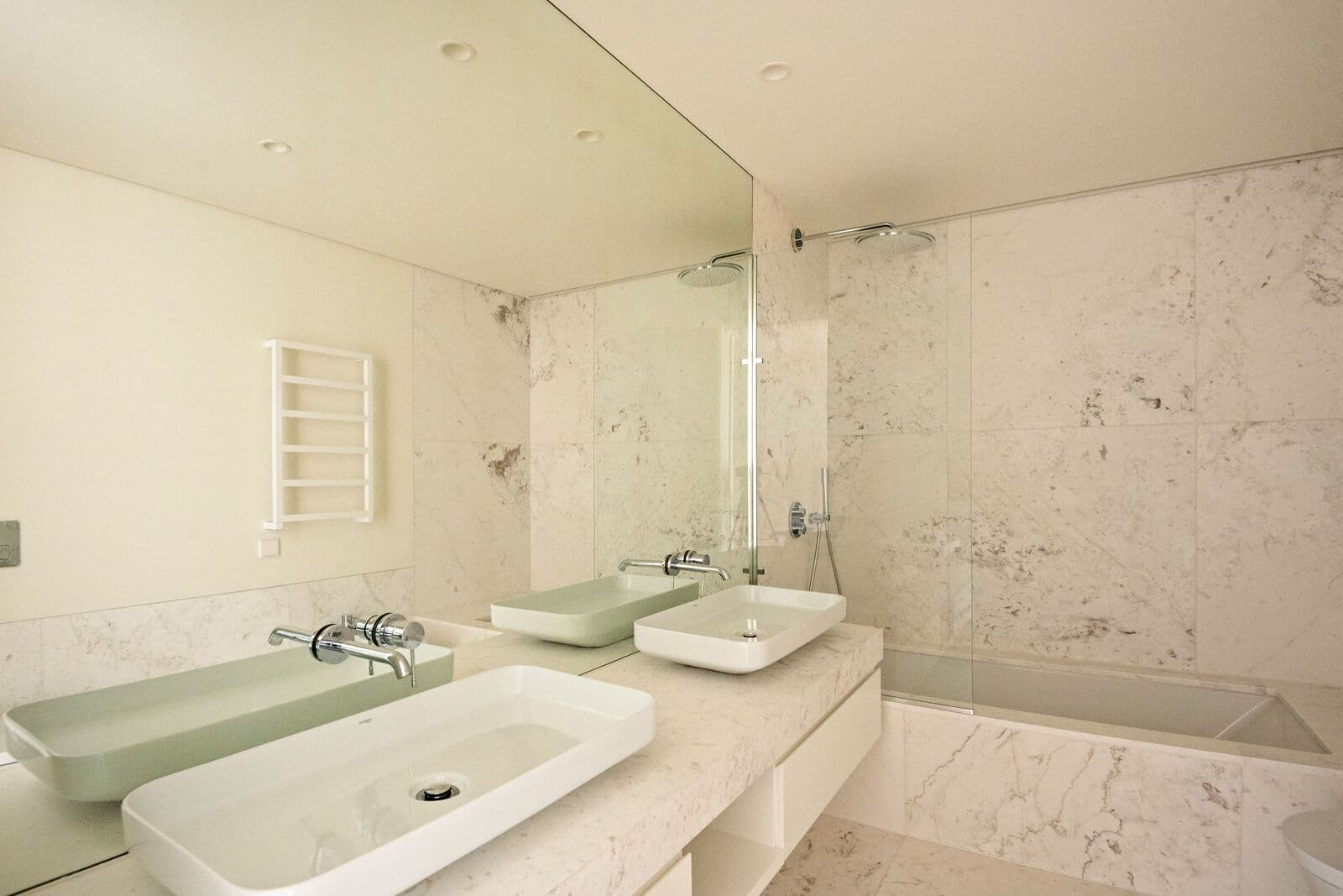 T4+1 em piso alto no Infinity, Lisboa - Imagem 31