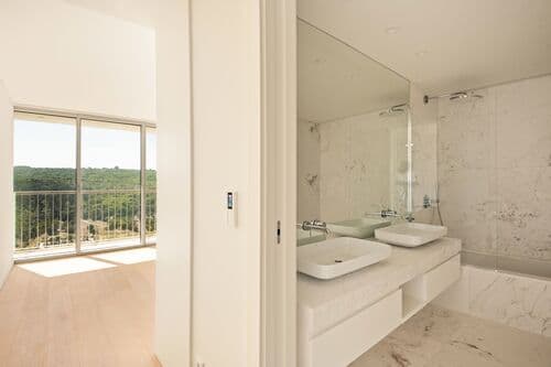 PF41644 - T4+1 em piso alto no Infinity, Lisboa - Imagem 23