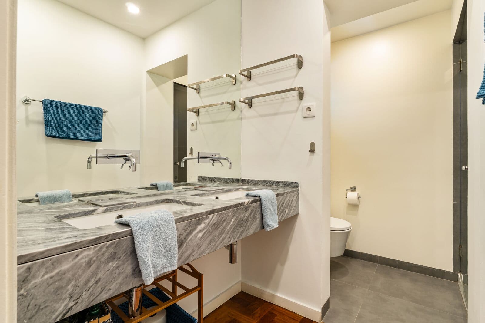 Maison isolée 8 pièces avec parking, Bairro do Rosário, Cascais - Image 17