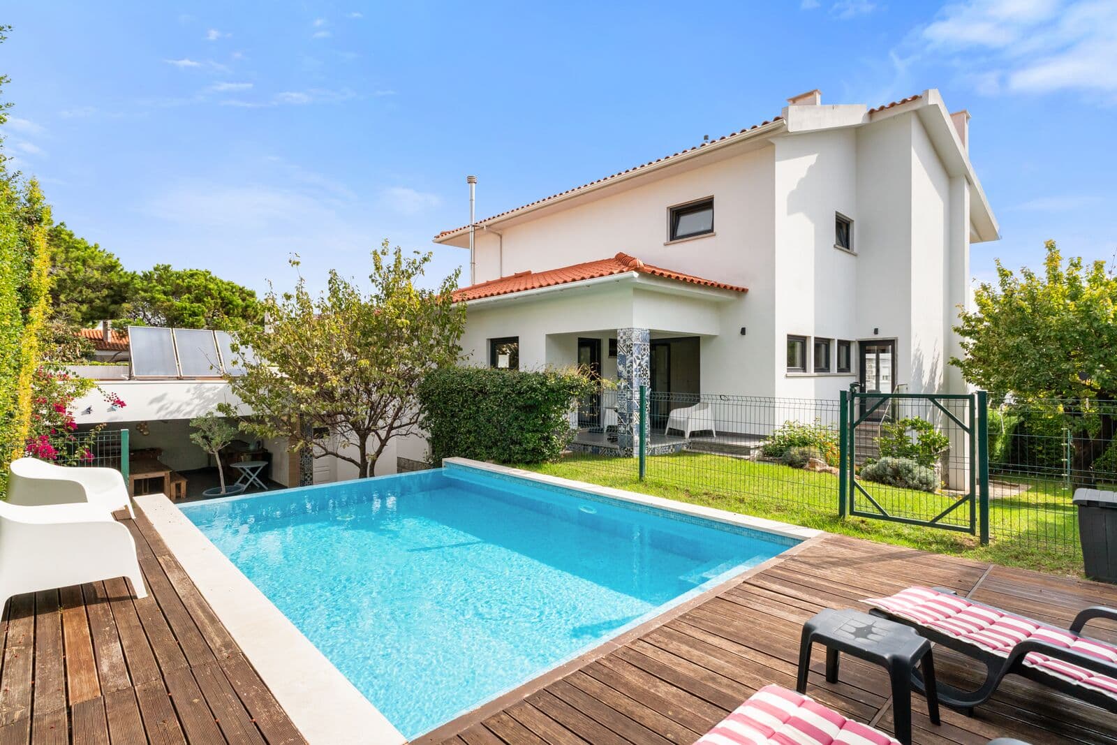 Maison isolée 8 pièces avec parking, Bairro do Rosário, Cascais - Image 1