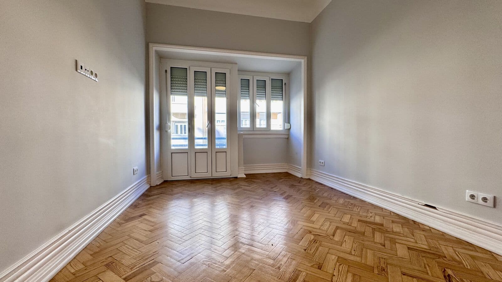 Apartamento T2 + 1 com vista, El Corte Inglés, Lisboa - Imagem 29