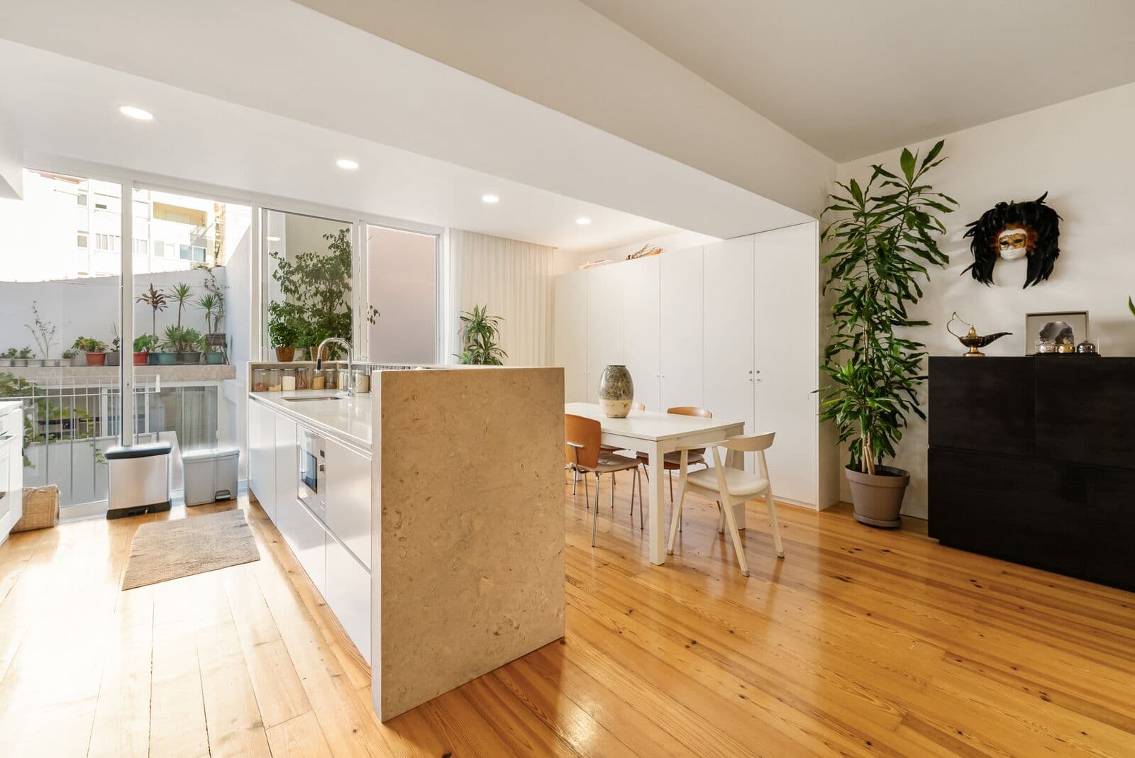 Apartamento T3 + 1 com terraço, Lisboa - Imagem 2