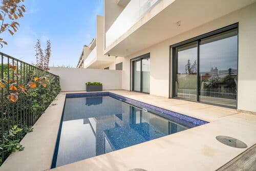 PF41889 - 5 Bedroom Terraced house with swimming pool, Cacilhas de Oeiras, Oeiras - Image 1