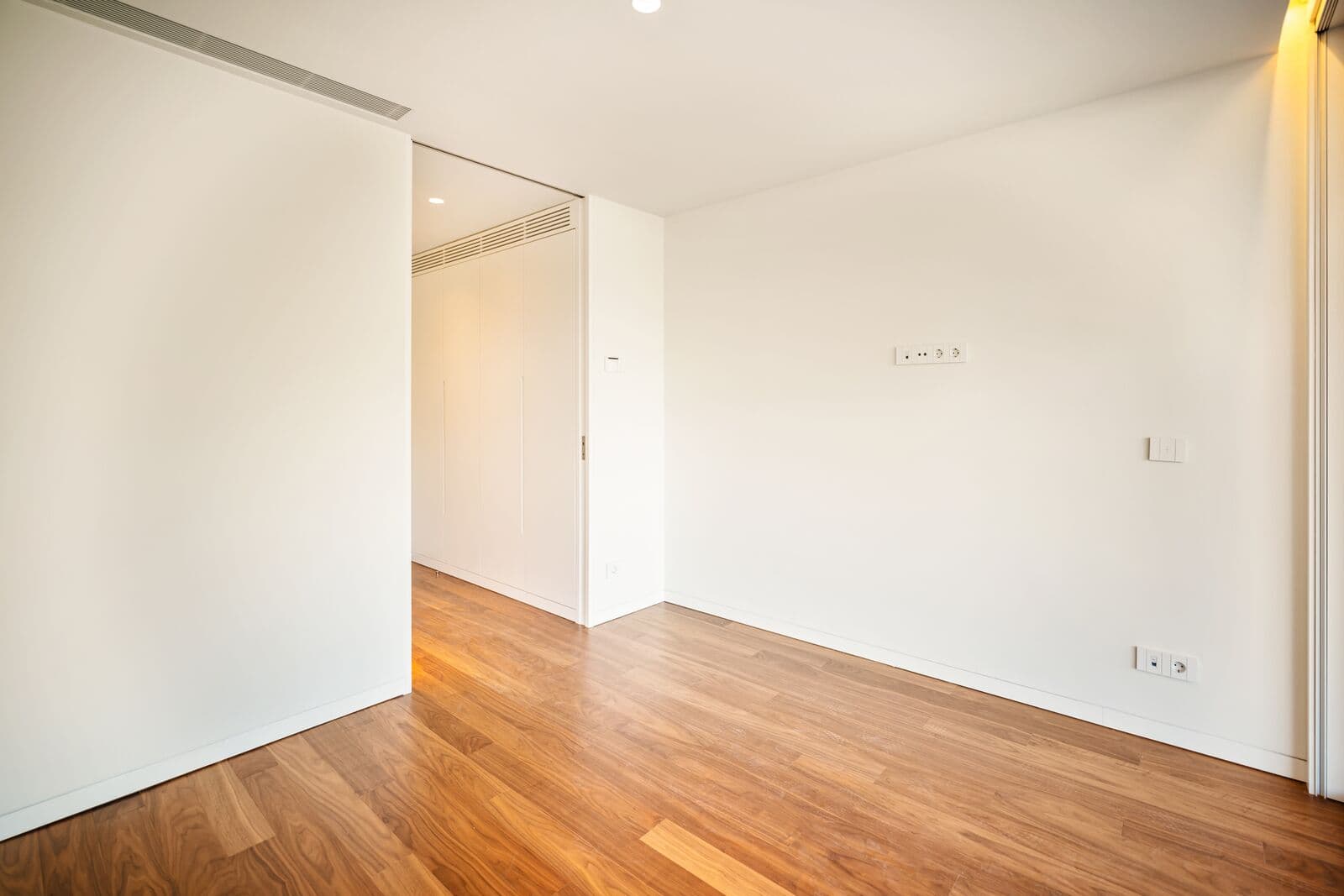 Apartamento T4 com piscina, Parque das Nações, Lisboa - Imagem 39