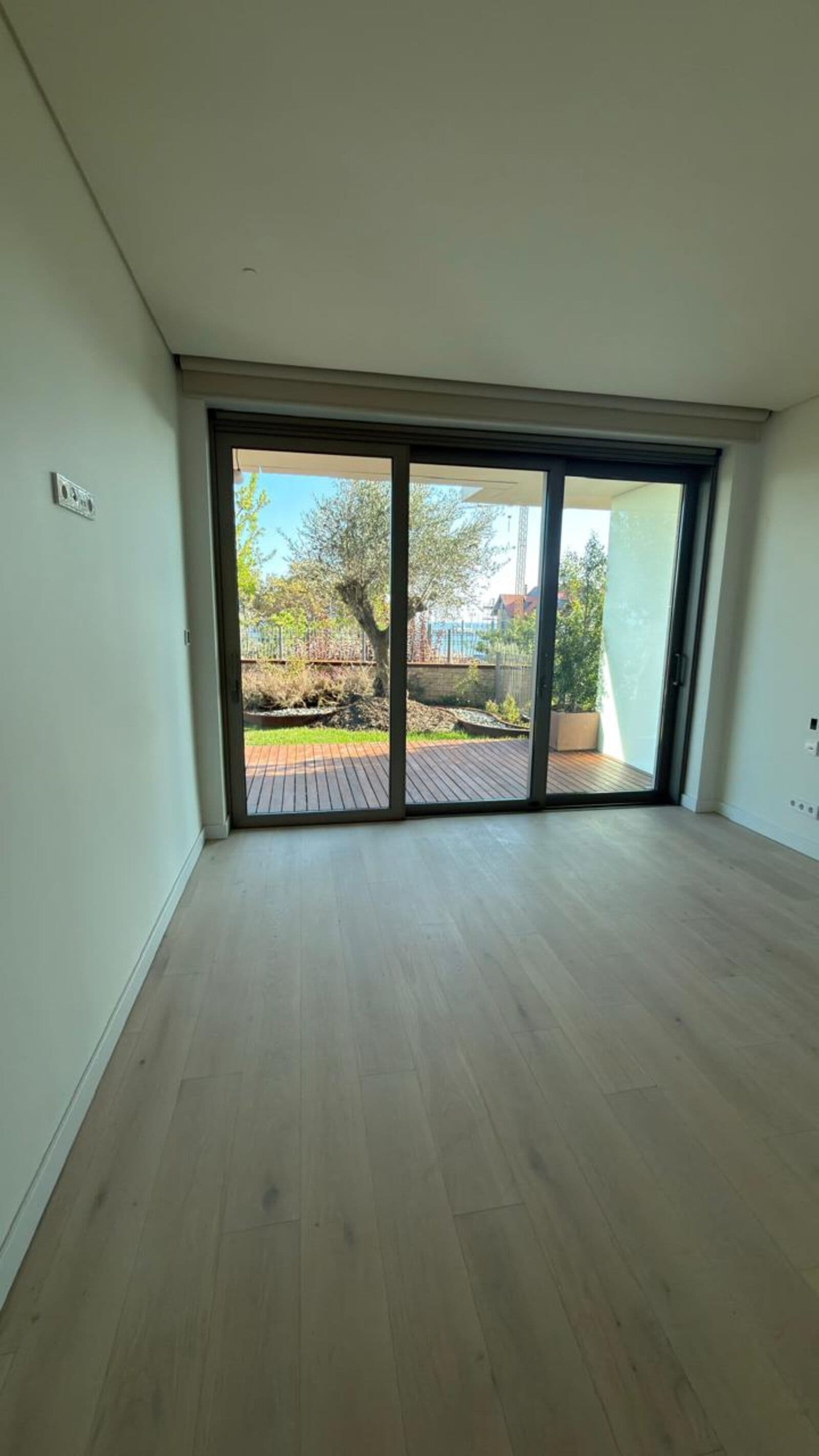 2 Bedroom Apartment with garden, Cascais - Image 35