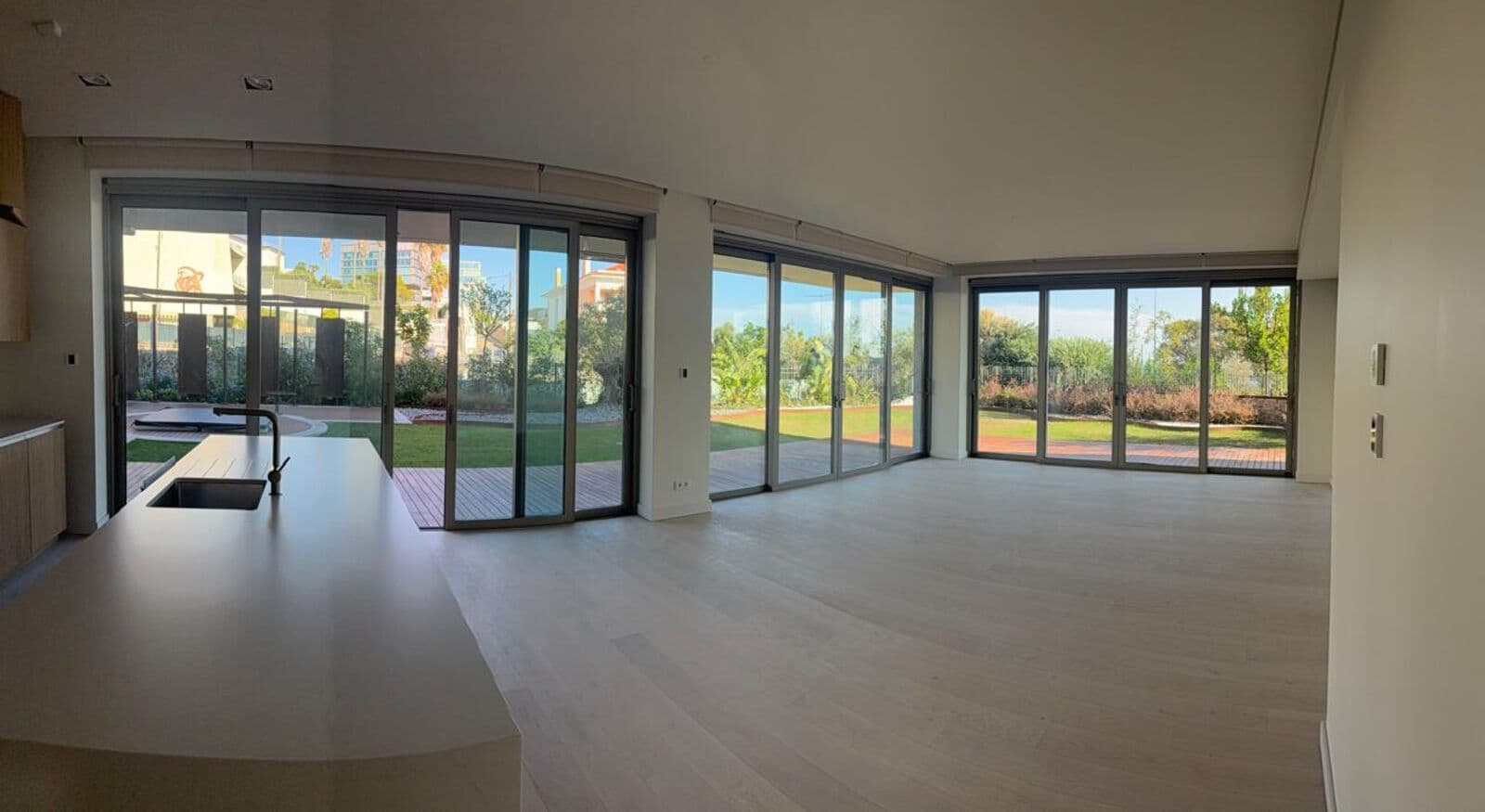 2 Bedroom Apartment with garden, Cascais - Image 38
