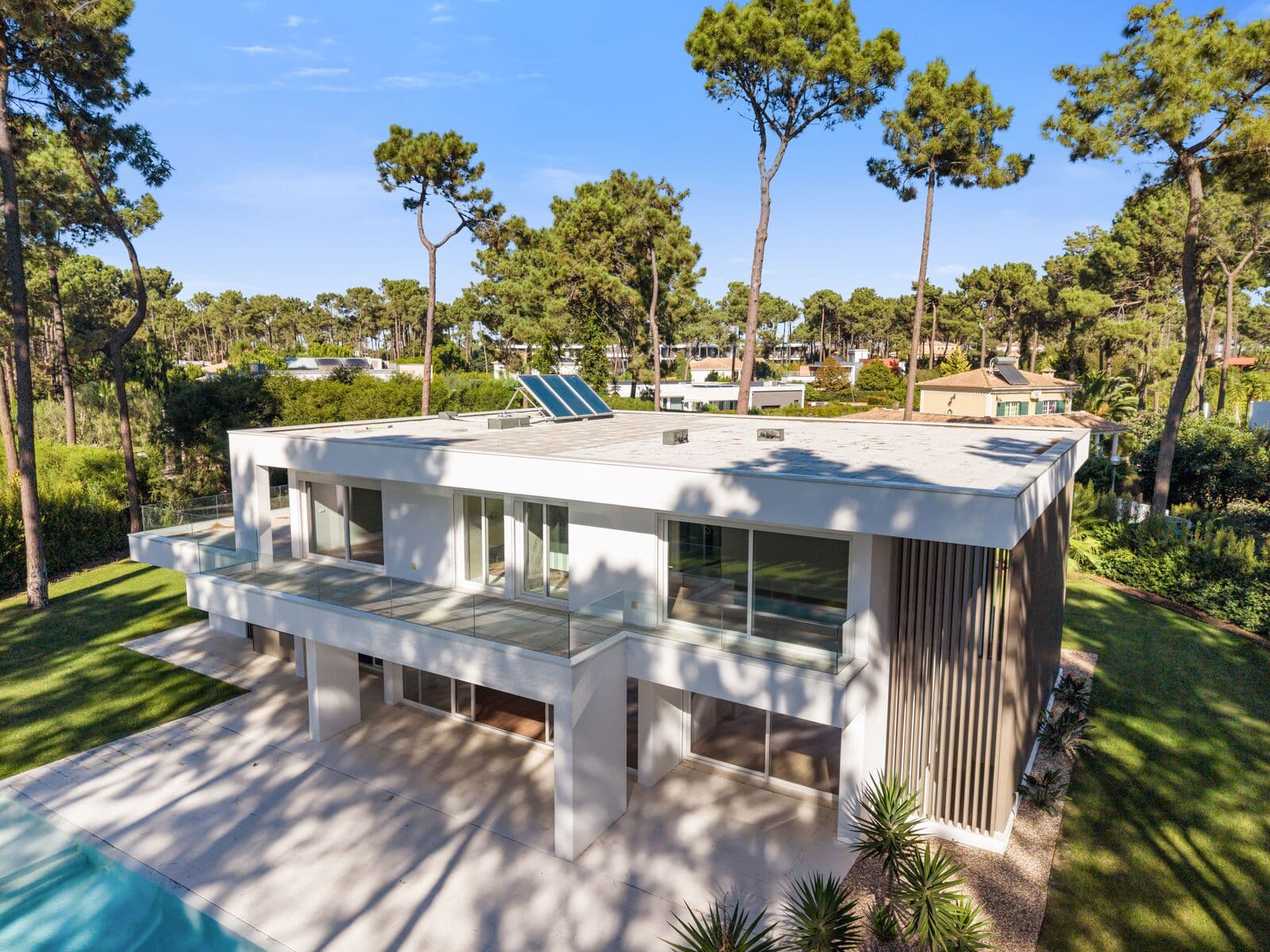 Moradia Isolada T5 com piscina, Aroeira, Almada - Imagem 75