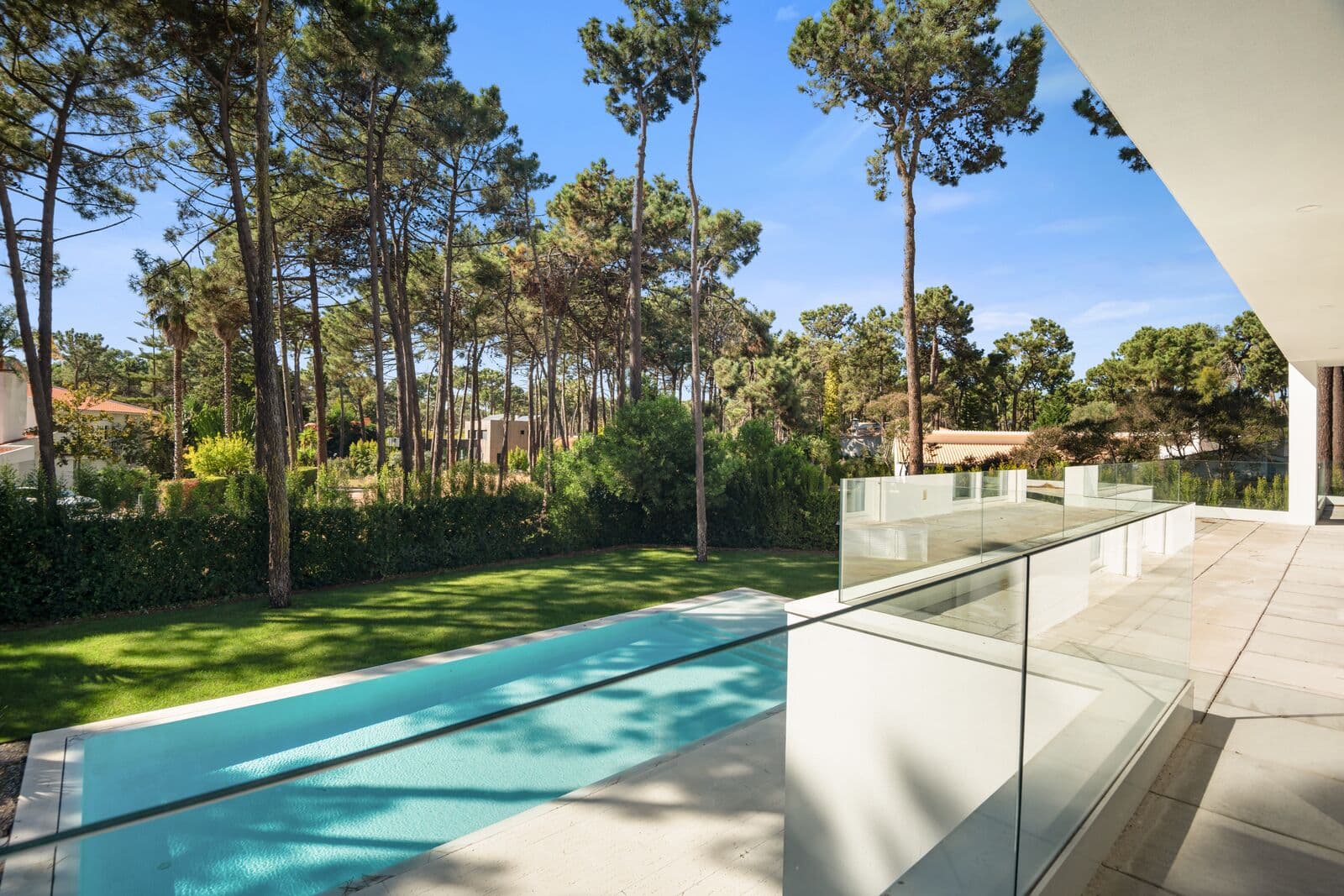 Moradia Isolada T5 com piscina, Aroeira, Almada - Imagem 63