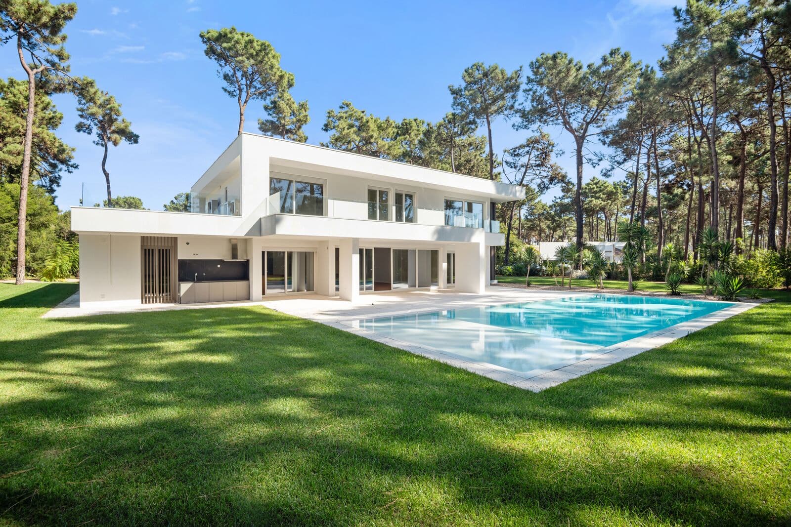 Moradia Isolada T5 com piscina, Aroeira, Almada - Imagem 70