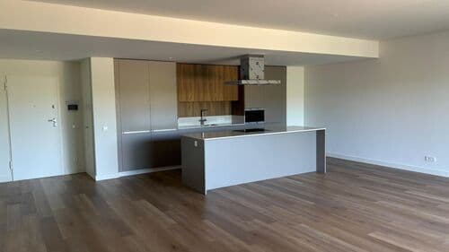 PF42014 - Appartement 4 pièces avec parking, Miraflores, Oeiras - Image 2