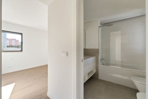 PF42020 - Apartamento T2 com piscina, Telheiras, Lisboa - Imagem 19