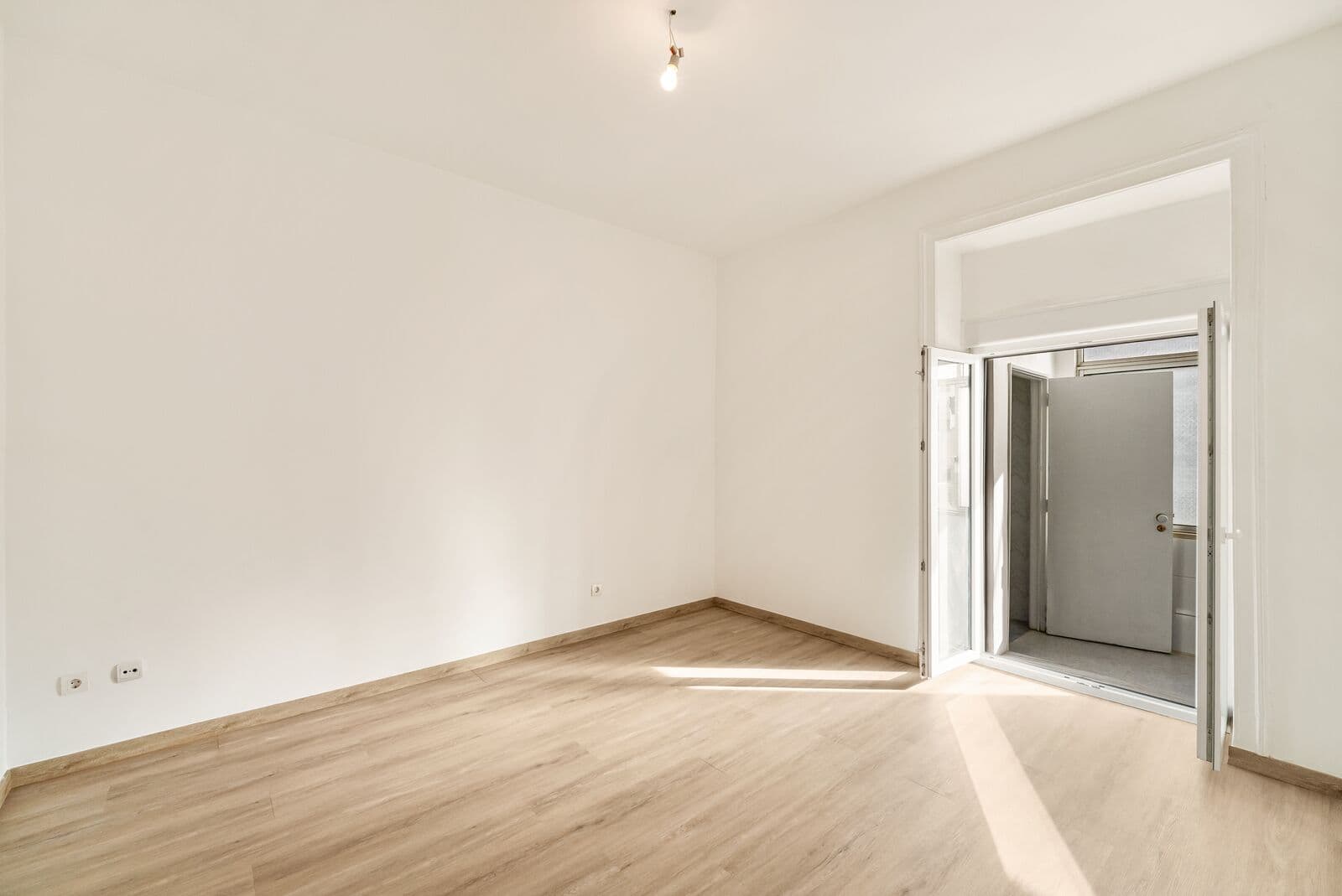 Apartamento T3 com vista, Penha de França, Lisboa - Imagem 23