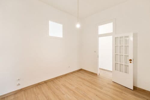 PF42030 - 3 Bedroom Apartment with a view, Penha de França, Lisboa - Image 10