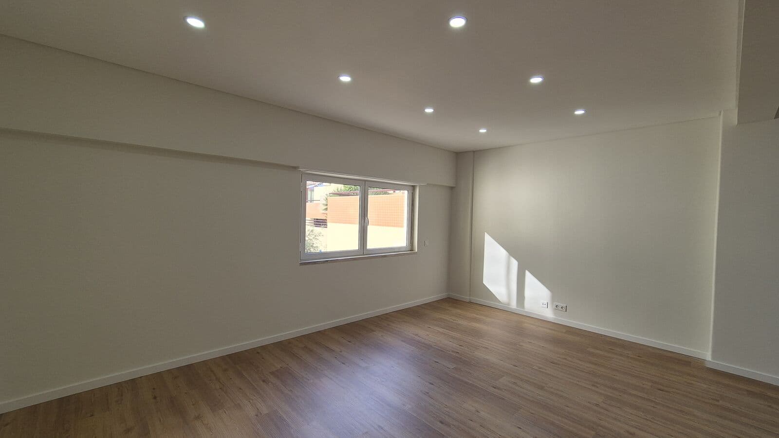 Apartamento T2 com vista, Moinho das Antas, Oeiras - Imagem 3