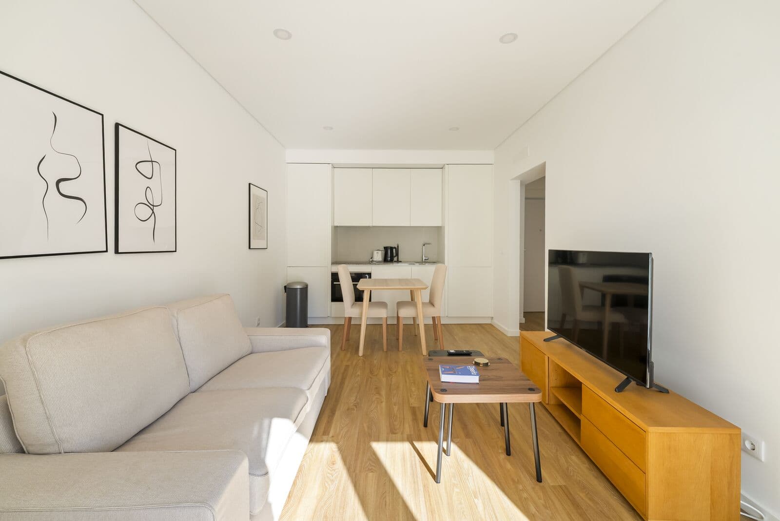 Apartamento T1 com vista, Entrecampos, Lisboa - Imagem 16
