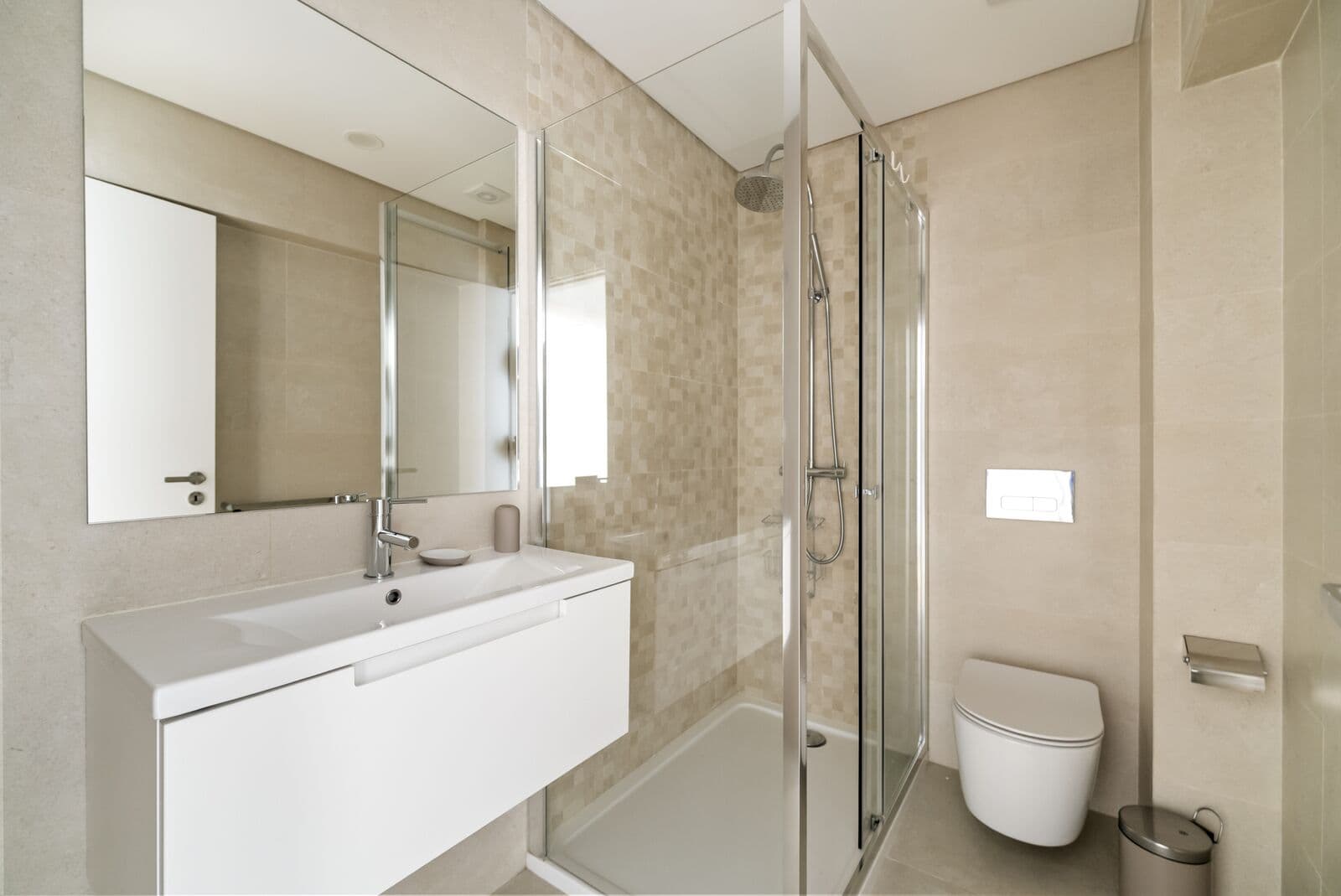 Apartamento T1 com vista, Entrecampos, Lisboa - Imagem 11