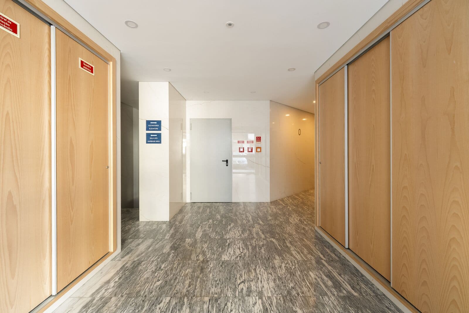 Apartamento T0 com vista, Entrecampos, Lisboa - Imagem 19