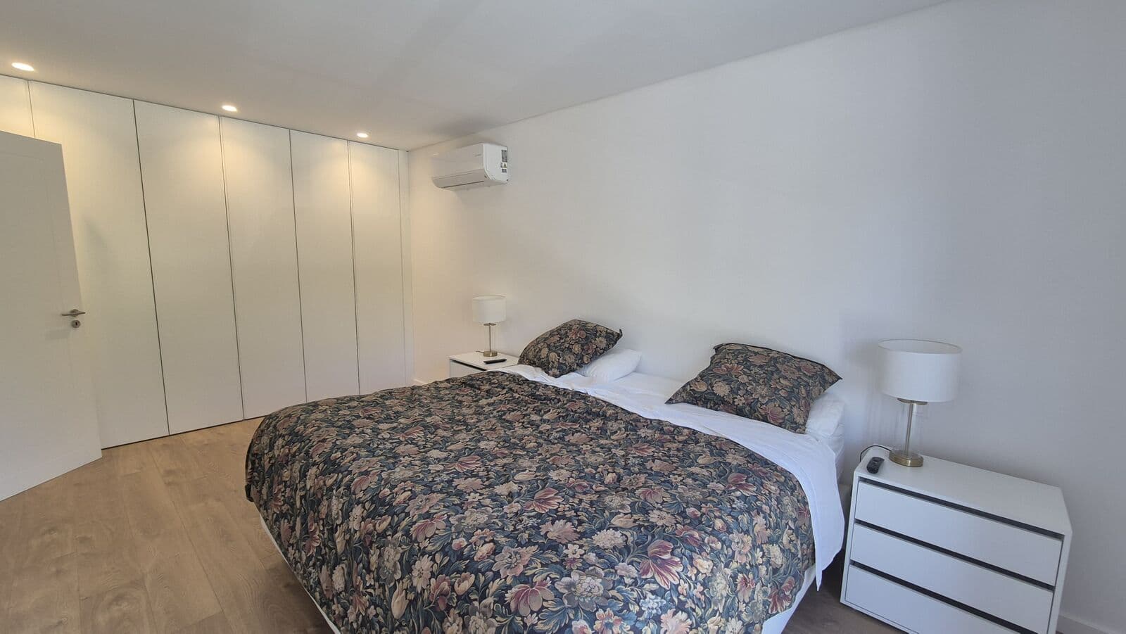 Apartamento T1 com vista, Porto Salvo, Oeiras - Imagem 14