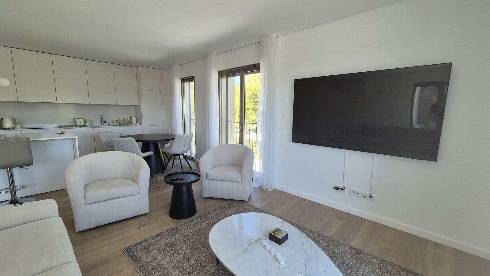 Apartamento T1 com vista, Porto Salvo, Oeiras - Imagem 1