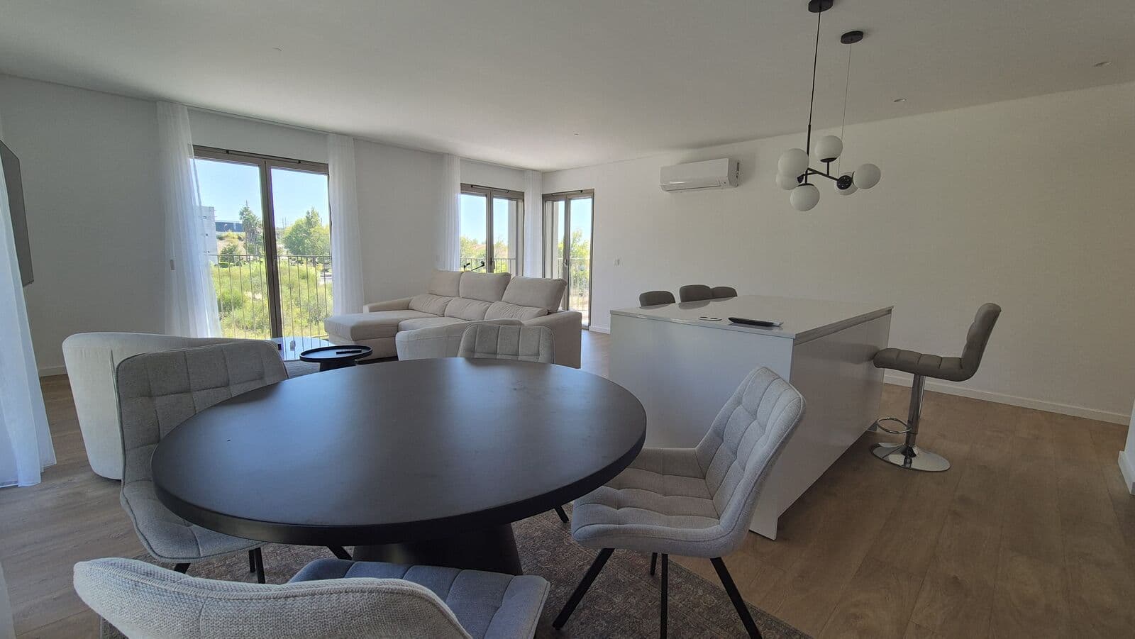 Apartamento T1 com vista, Porto Salvo, Oeiras - Imagem 5