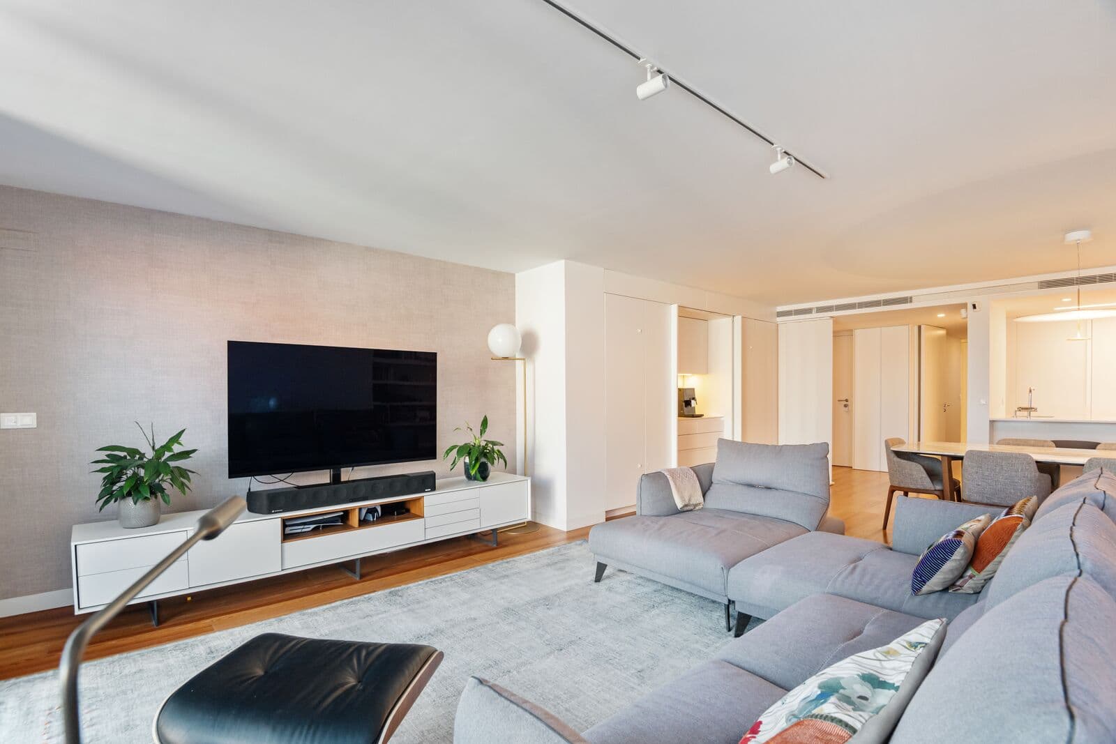 Apartamento T3 com vista - Imagem 5