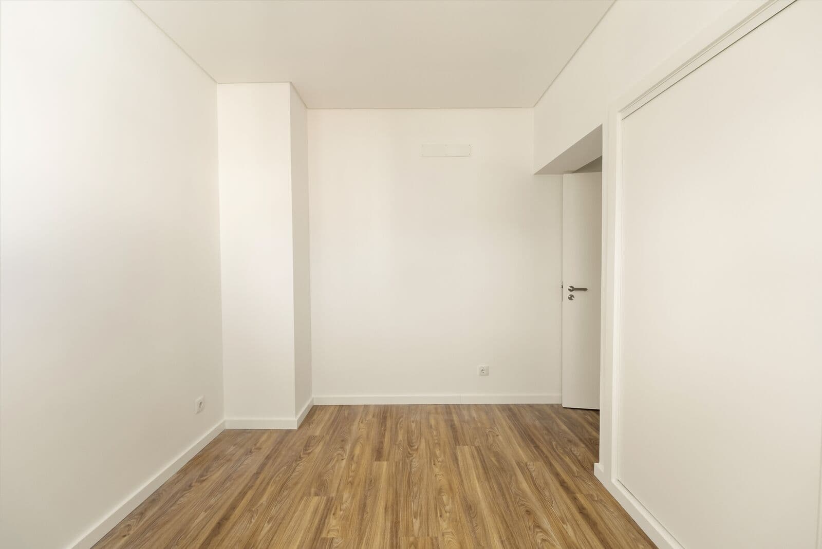Apartamento T1 com vista, Entrecampos, Lisboa - Imagem 10
