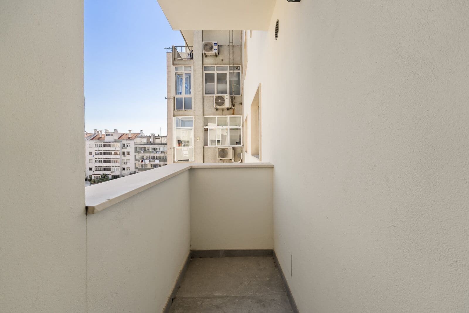 Apartamento T1 com vista, Entrecampos, Lisboa - Imagem 16