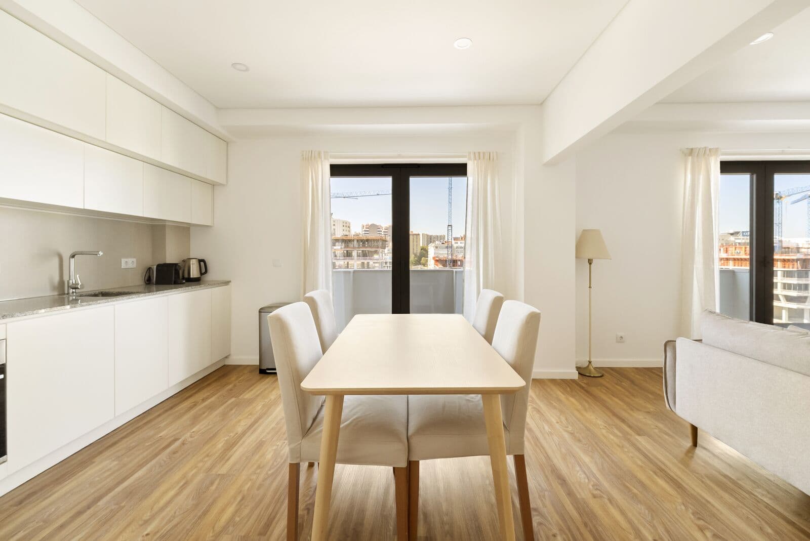 Apartamento T2 com vista, Entrecampos, Lisboa - Imagem 4