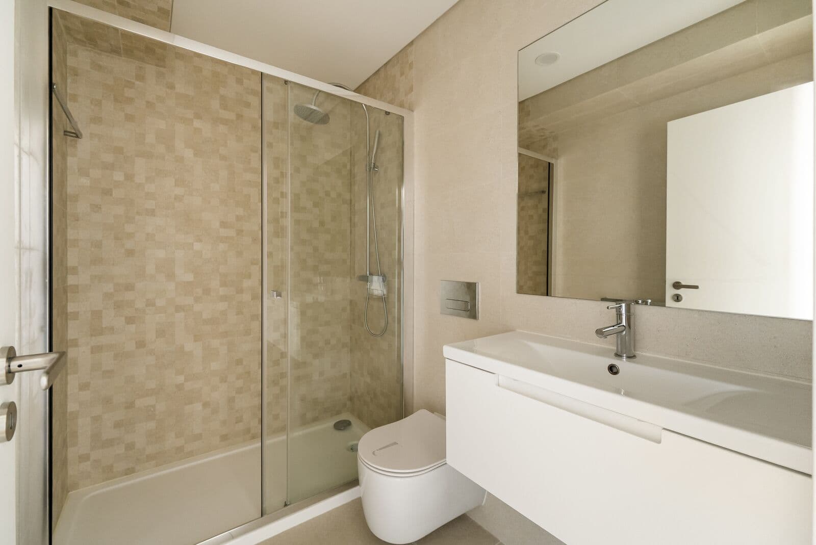 Apartamento T2 com vista, Entrecampos, Lisboa - Imagem 11