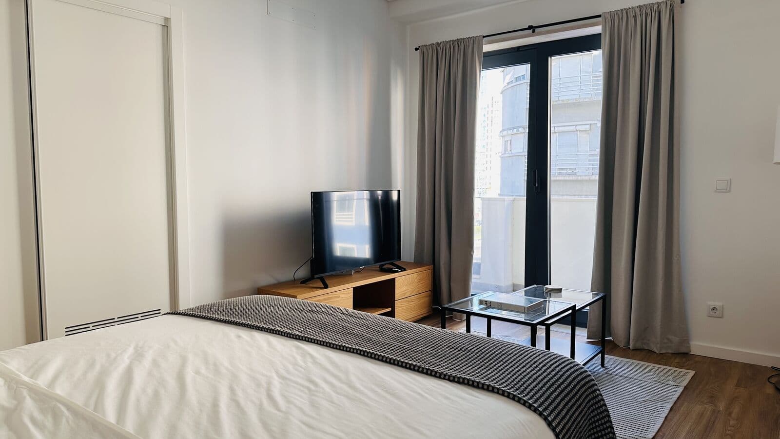 Apartamento T0 com vista, Entrecampos, Lisboa - Imagem 10