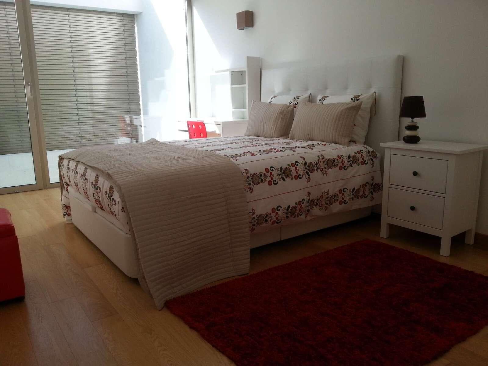Moradia T4 com piscina, Carnaxide, Oeiras - Imagem 22