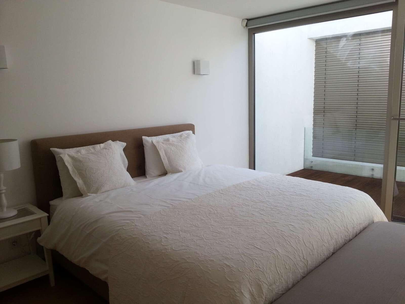 Moradia T4 com piscina, Carnaxide, Oeiras - Imagem 24