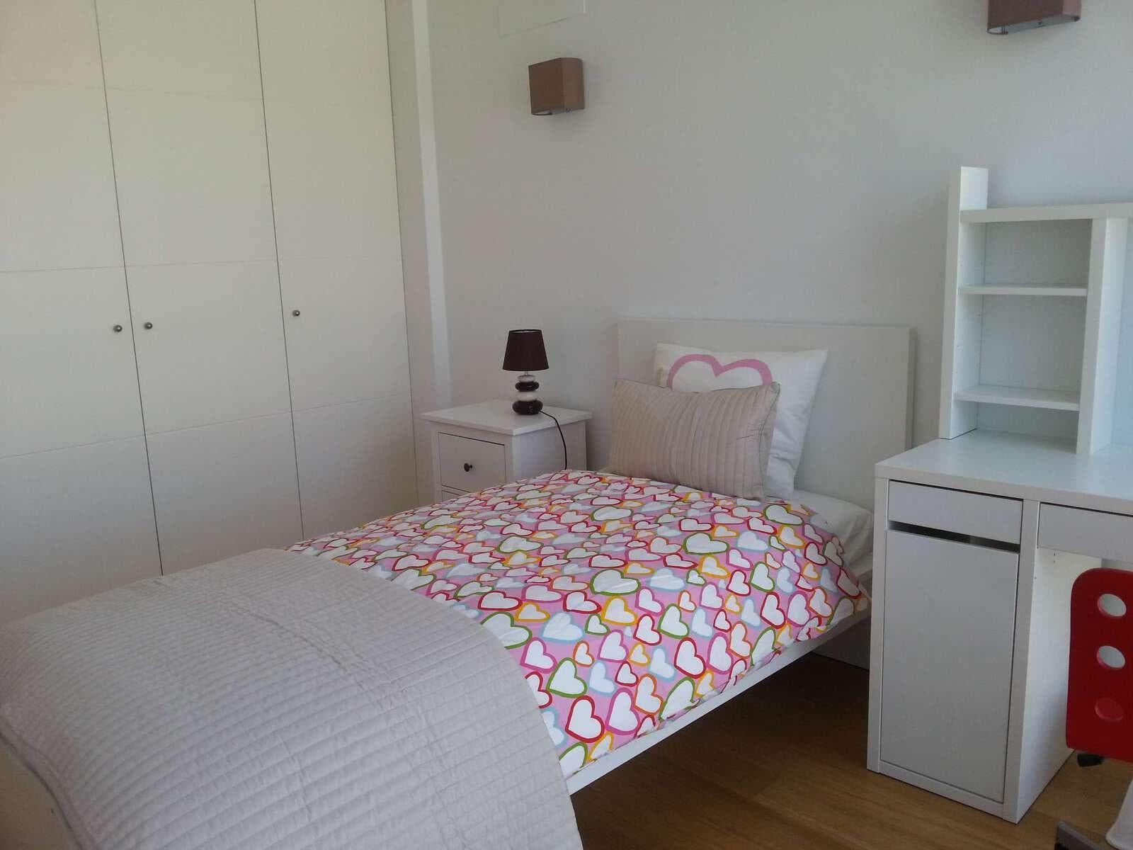 Moradia T4 com piscina, Carnaxide, Oeiras - Imagem 25