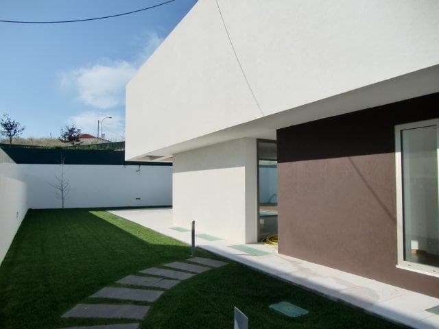 Moradia T4 com piscina, Carnaxide, Oeiras - Imagem 5