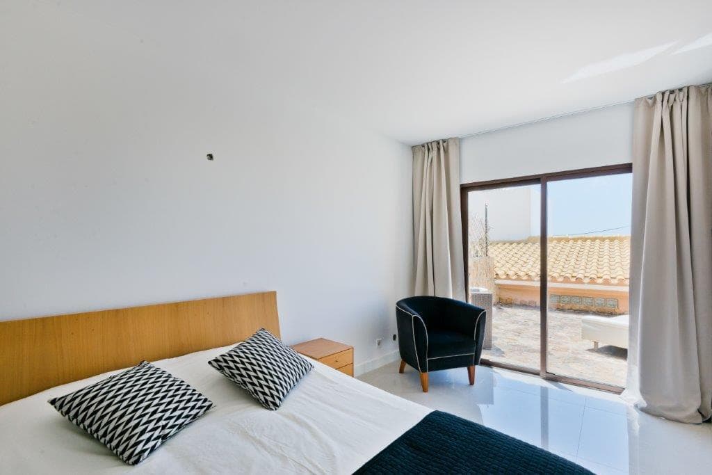 Moradia T3 + 1 com piscina, Biscaia, Cascais - Imagem 27