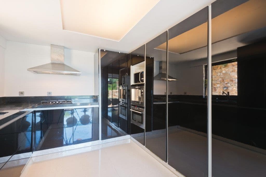 Moradia T3 + 1 com piscina, Biscaia, Cascais - Imagem 12