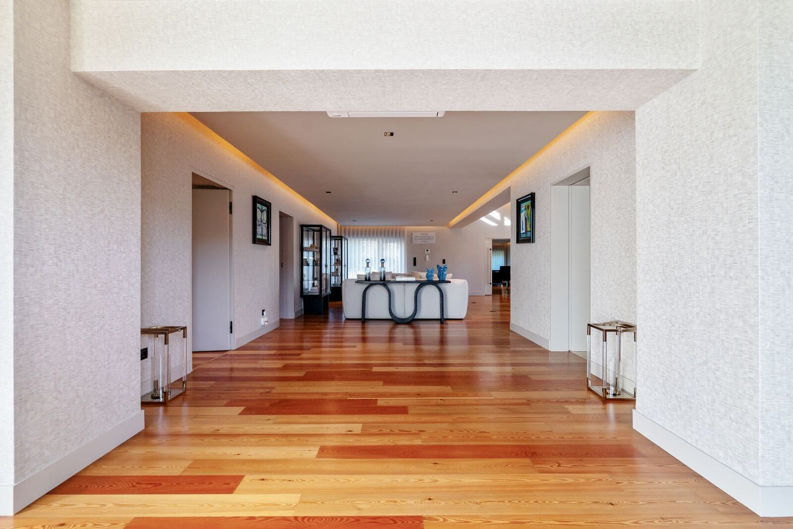 4 Bedroom House with swimming pool, Birre, Cascais - Image 11