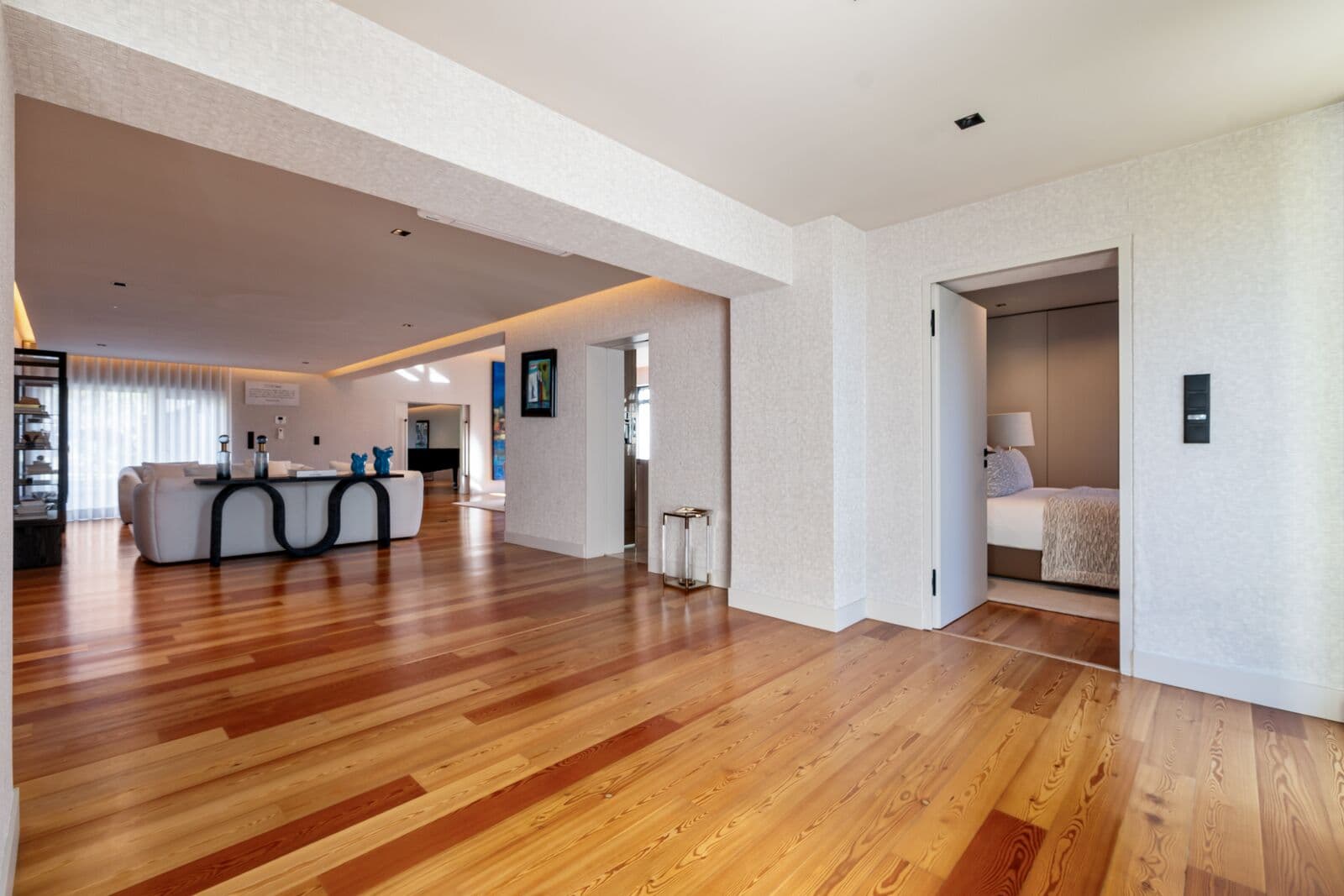 4 Bedroom House with swimming pool, Birre, Cascais - Image 10