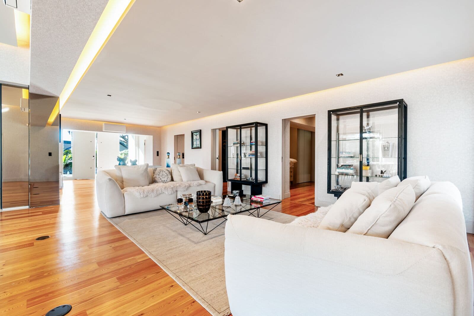 4 Bedroom House with swimming pool, Birre, Cascais - Image 14