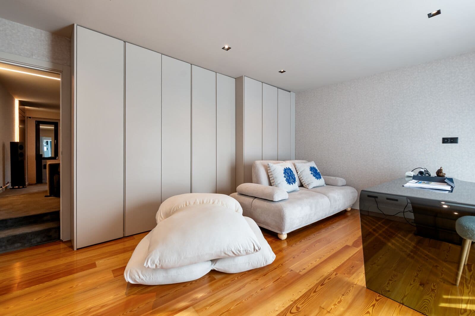 4 Bedroom House with swimming pool, Birre, Cascais - Image 40