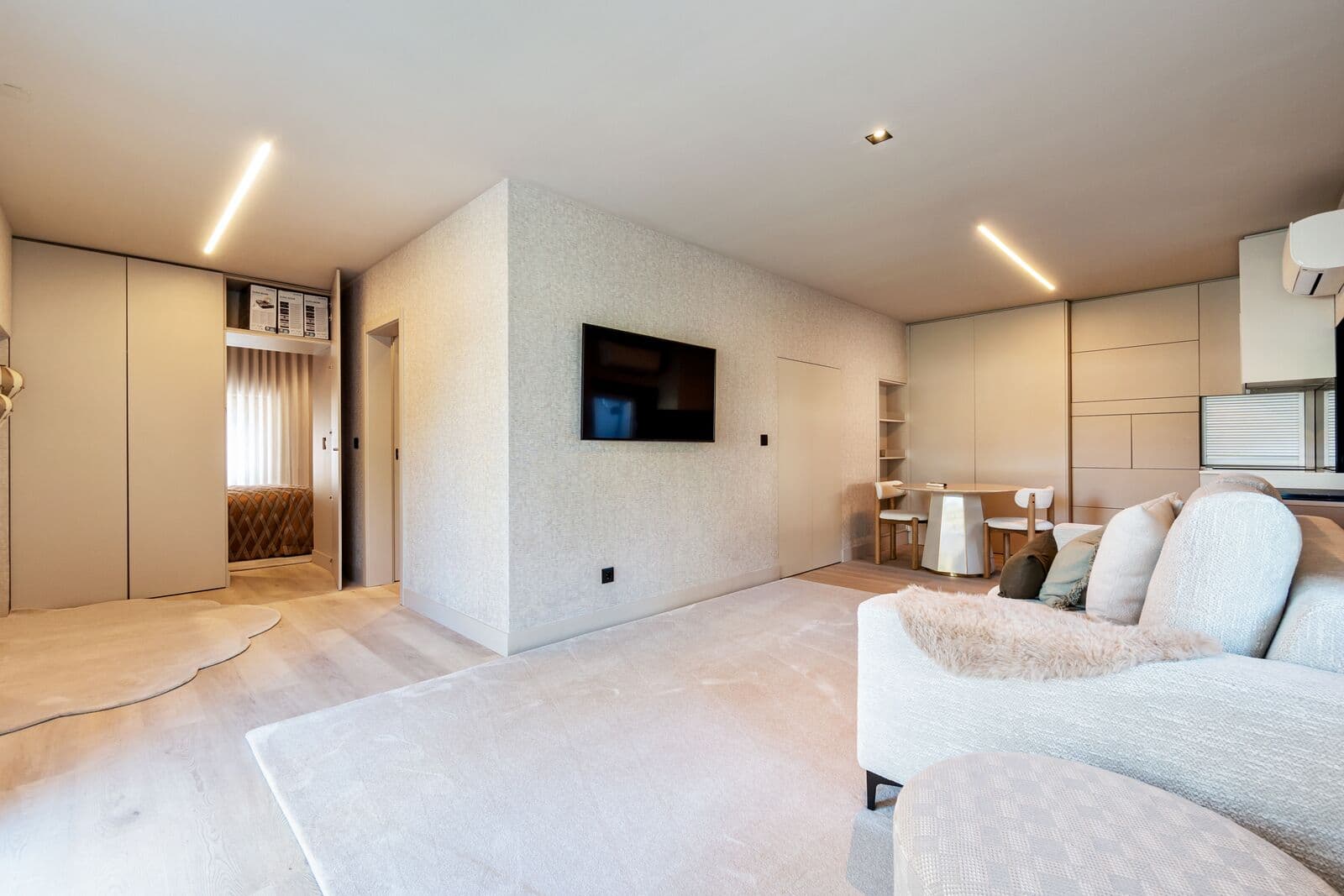 4 Bedroom House with swimming pool, Birre, Cascais - Image 46