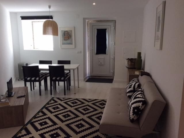 Apartamento T0, Praça da Alegria, Lisboa - Imagem 1