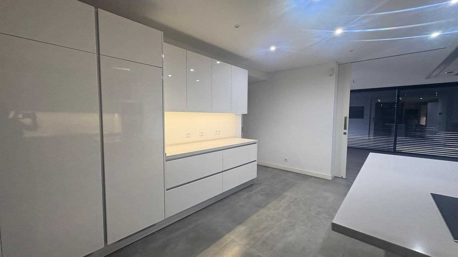 Moradia T3 com piscina, Estoril, Cascais - Imagem 7