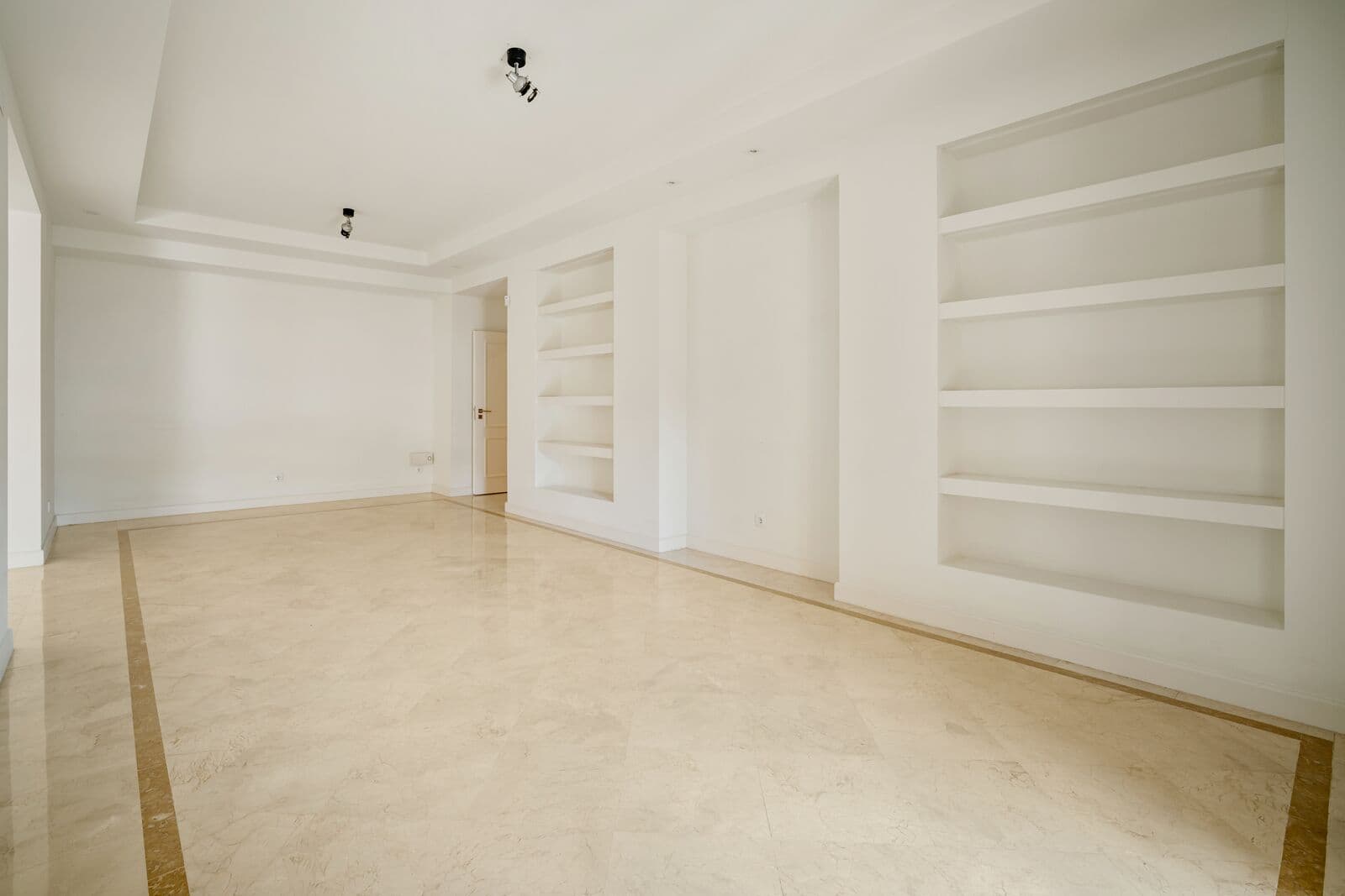 Apartamento T4 com piscina, Estoril, Cascais - Imagem 4