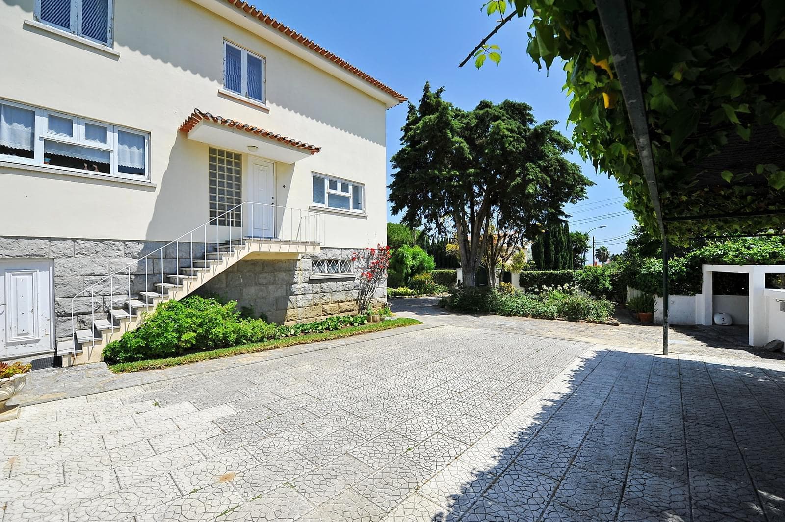 Moradia T7 + 1 com piscina, Alto do Lagoal, Oeiras - Imagem 27