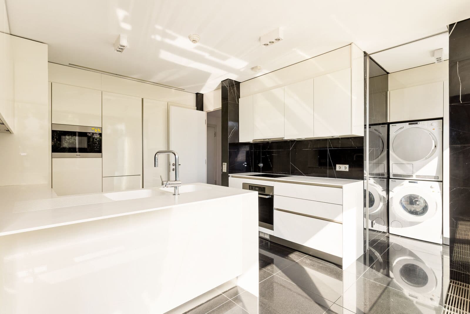 Apartamento T3 com piscina, Cascais - Imagem 8