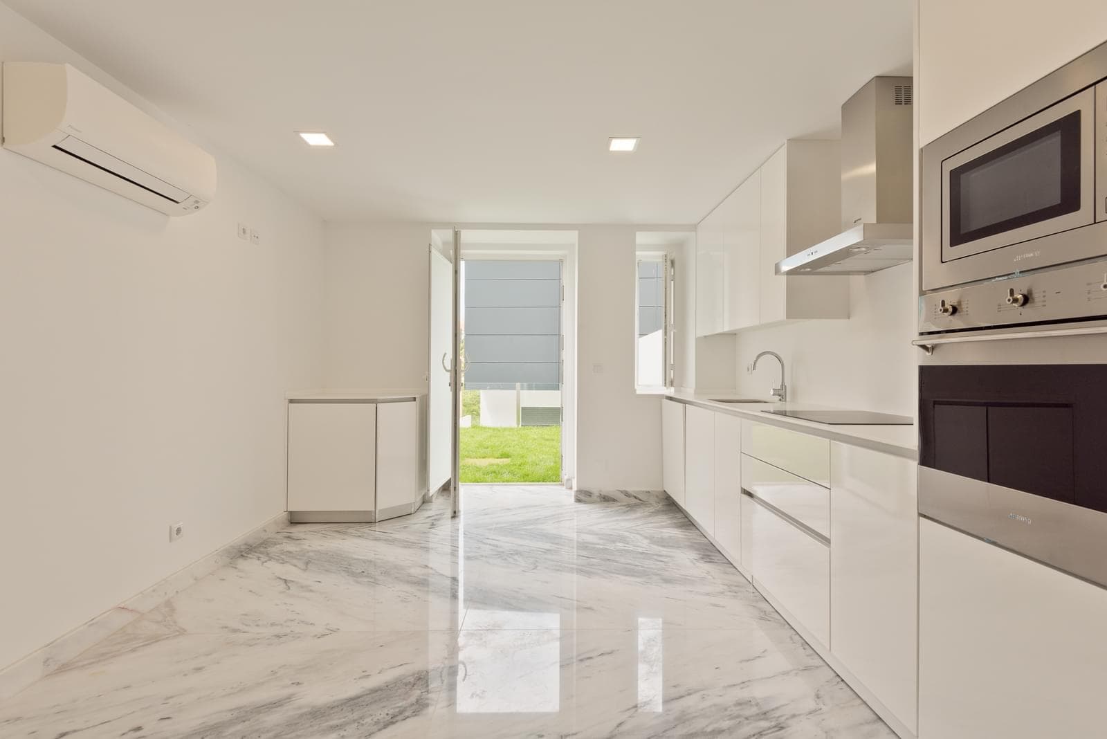Apartamento T2 com jardim, Monte Estoril, Cascais - Imagem 8