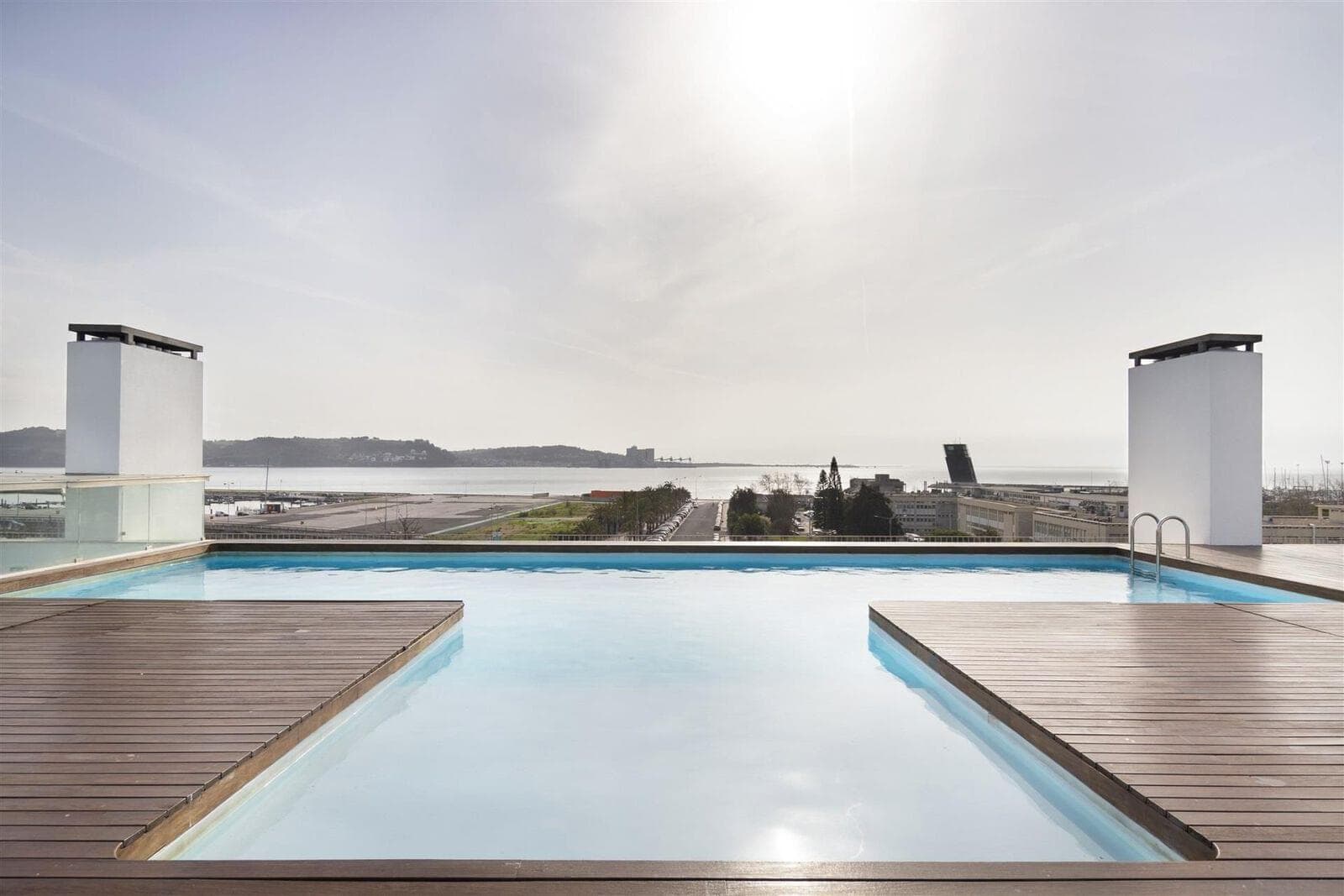 Apartamento T3 com piscina, Algés, Oeiras - Imagem 1